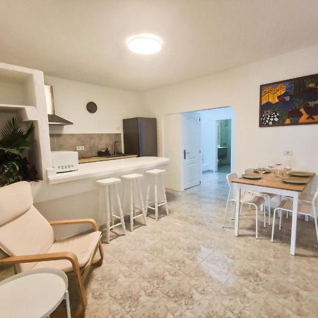 Casa Pilar Appartement Famara Buitenkant foto